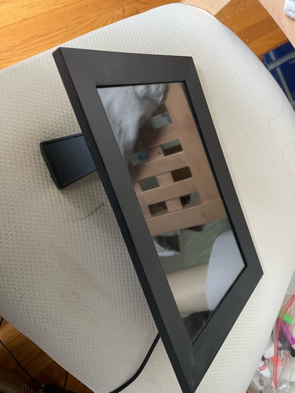 Crosstour 10-inch High-Definition Smart WiFi Digital Photo Frame | Remote Photo